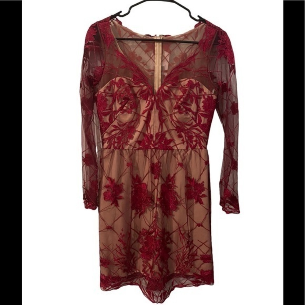Lace cocktail dress